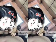 Nữ Sinh Trốn Học Ra Quán Nước Bú Cặc Bạn Trai Vì Đam Mê