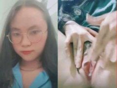 Lộ Clip Sex Nguyễn Trang 2ka8 Em Gái Chuppy Móc Các Lồn Múp Cực Cuốn